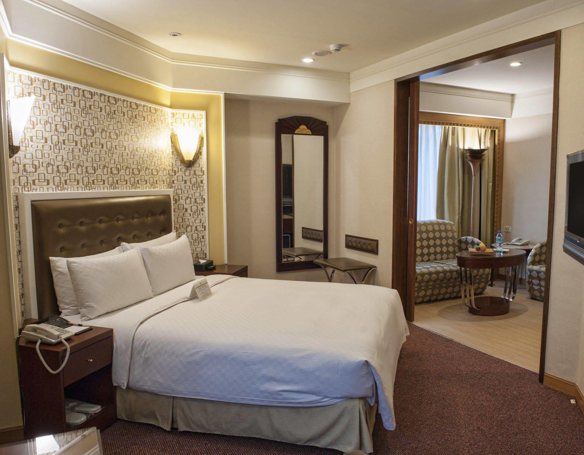 Royal Palace Hotel Tajpej Zewnętrze zdjęcie